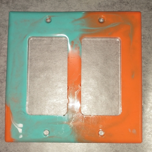 Customized switch and receptacle plates - Picture 8 of 9